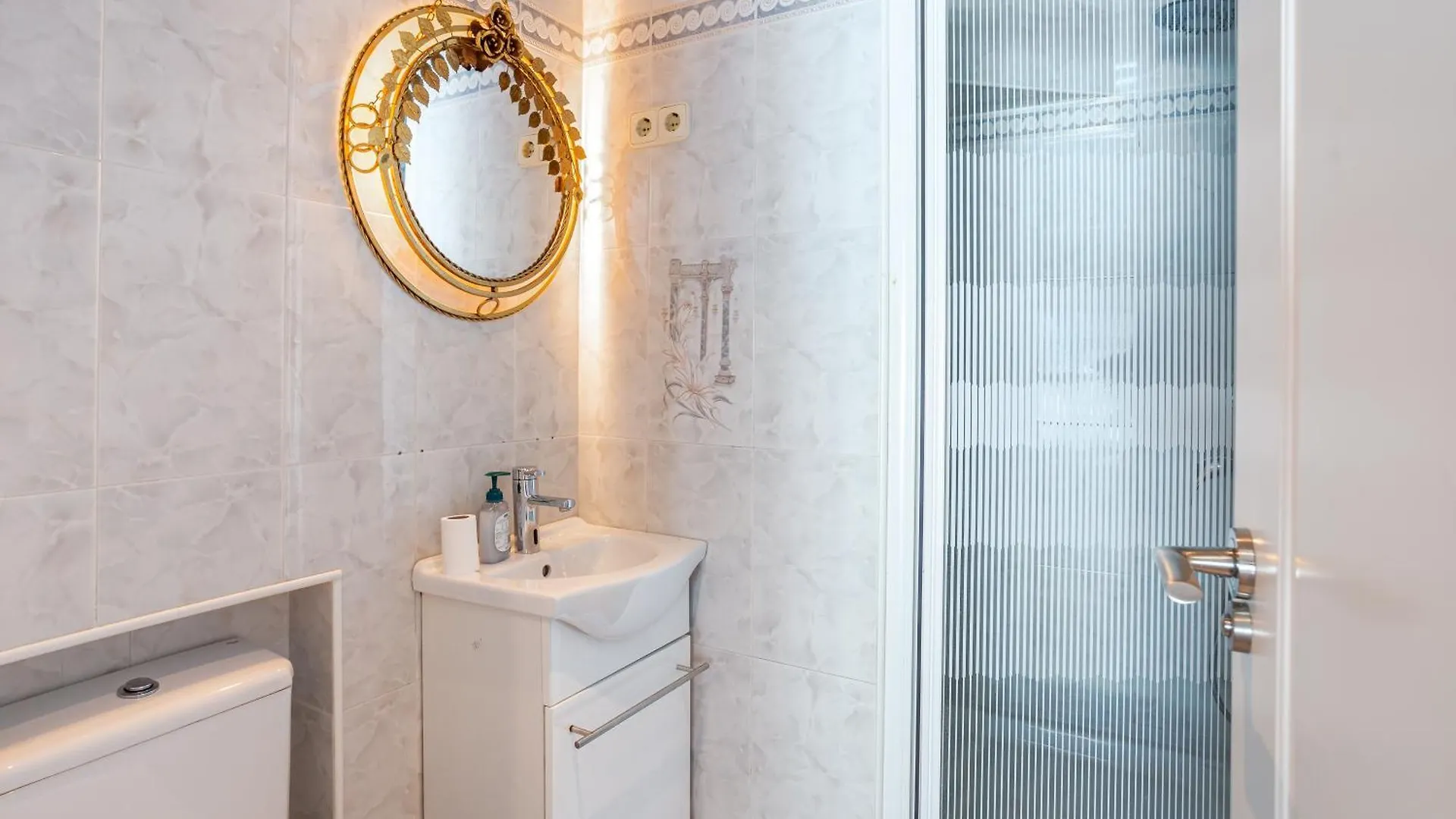 Villa Bergantin 5 Rooms Lloret de Mar Spain