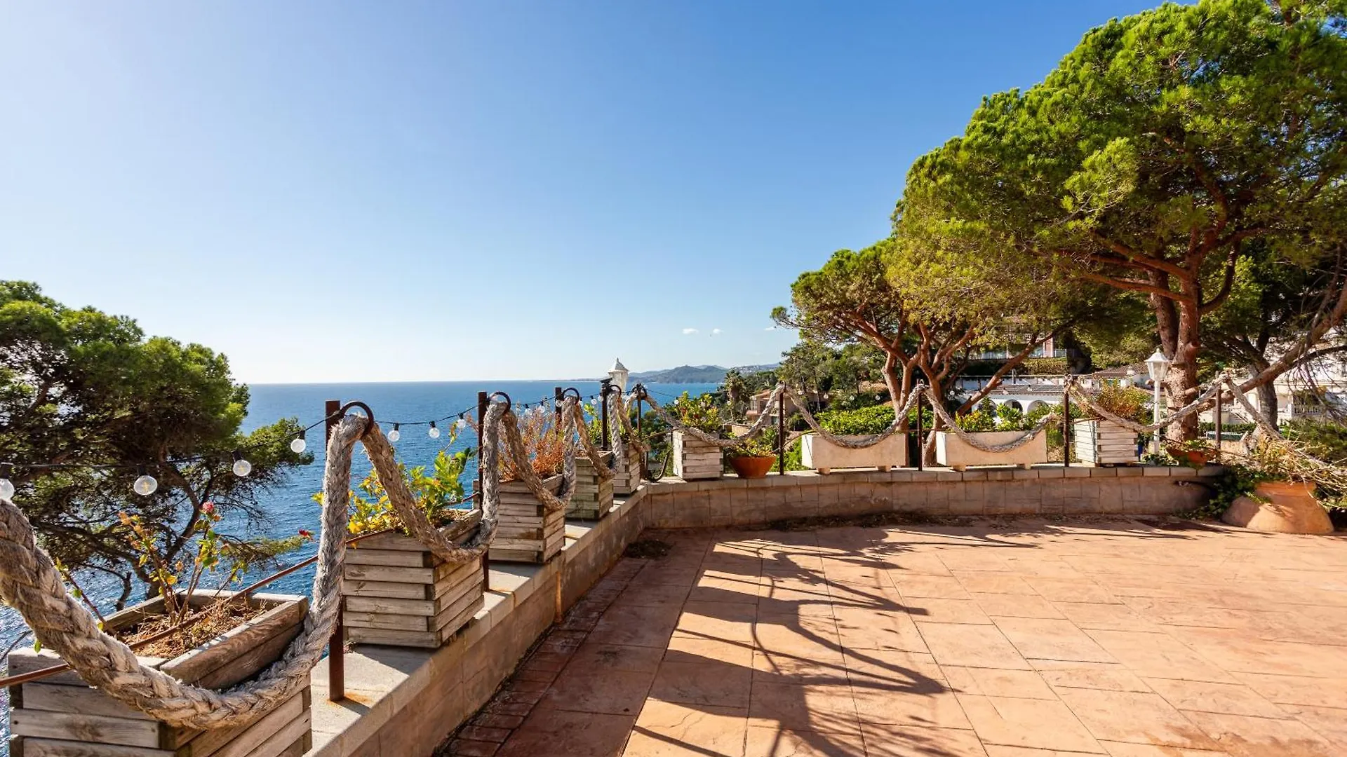 Bergantin 5 Rooms Lloret de Mar 0*,  Spain