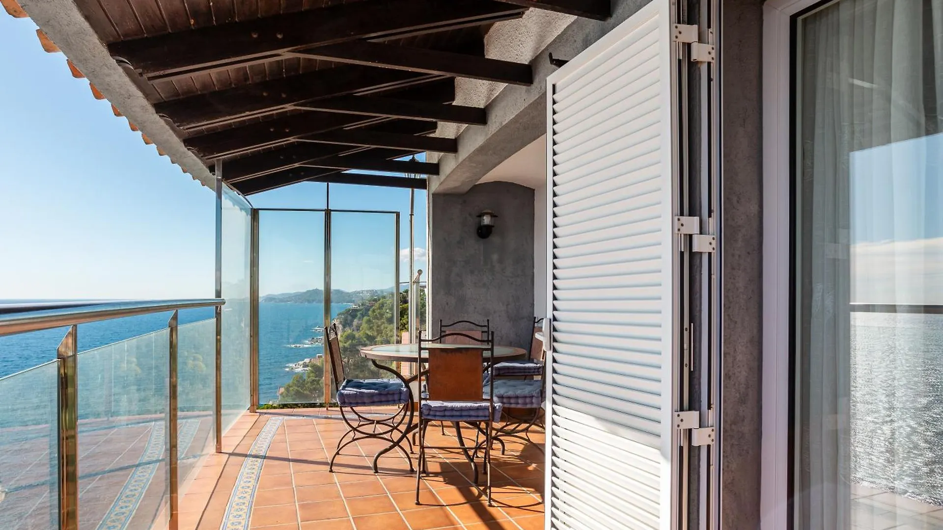 Villa Bergantin 5 Rooms Lloret de Mar