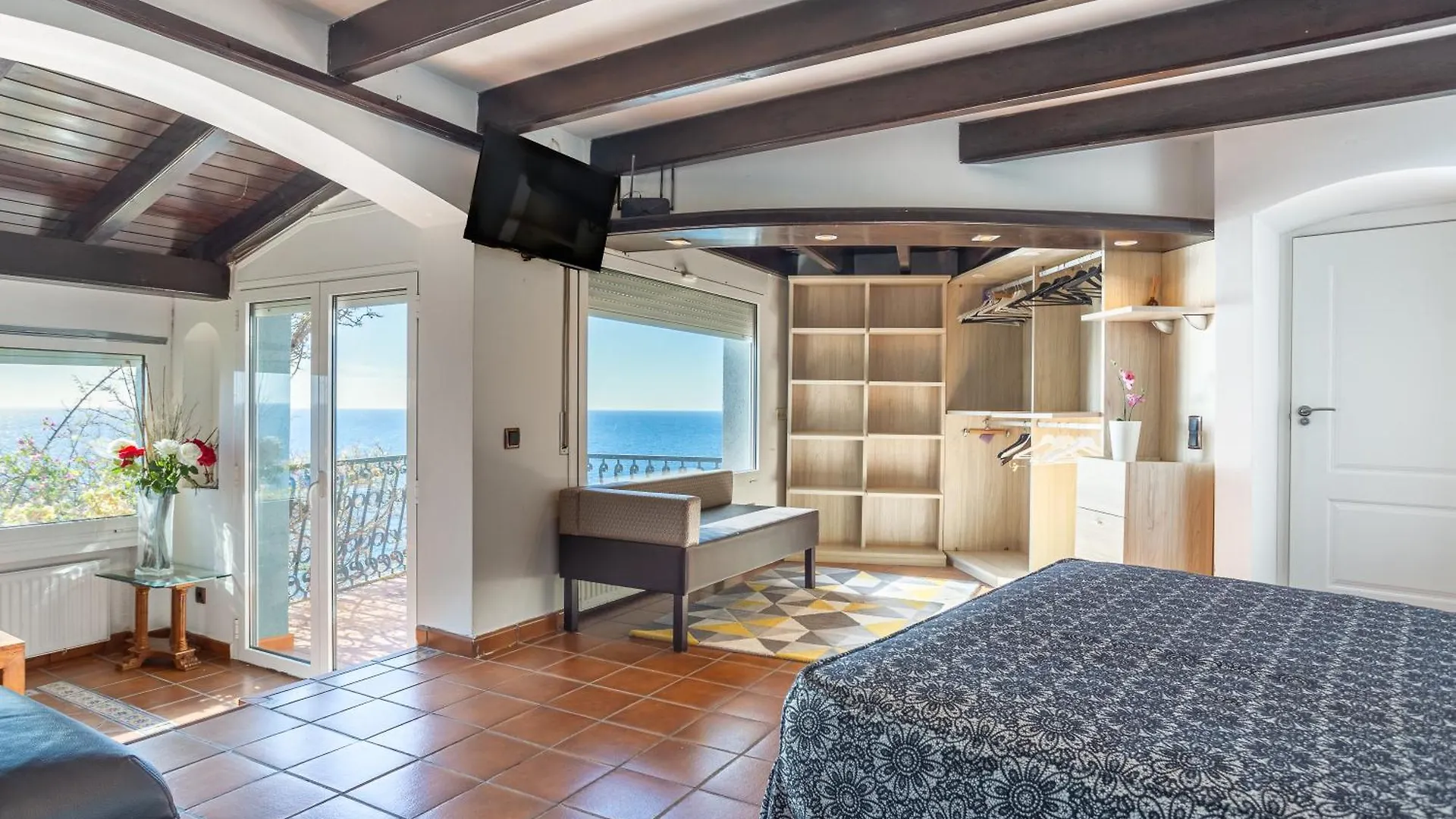 Bergantin 5 Rooms Lloret de Mar
